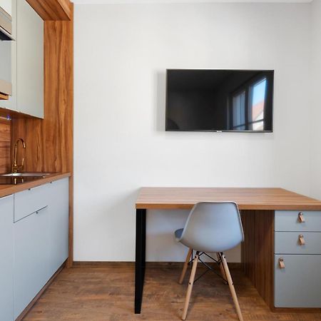 Schickes All-Inklusive Apartmentzimmer By Resida Asset Gmbh Brunn am Gebirge Kültér fotó