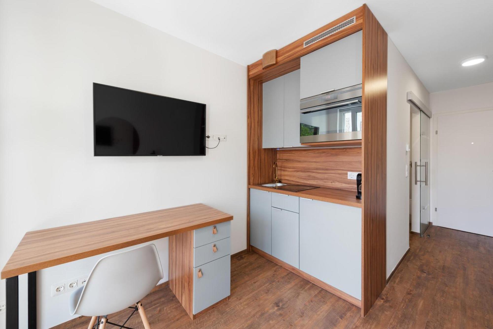 Schickes All-Inklusive Apartmentzimmer By Resida Asset Gmbh Brunn am Gebirge Kültér fotó
